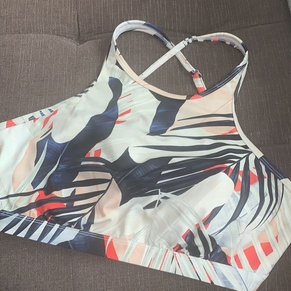 EUC ATHLETA 38D/DD PRINTED BIKINI TOP - Picture 2 of 6